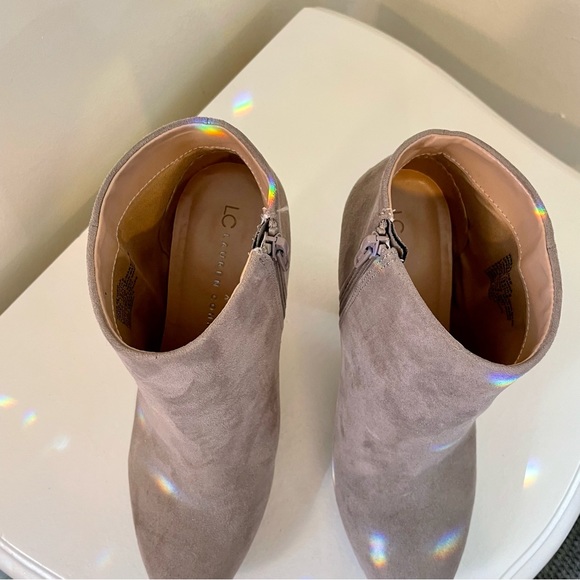 LC Faux Suede Taupe Boots - Picture 10 of 12
